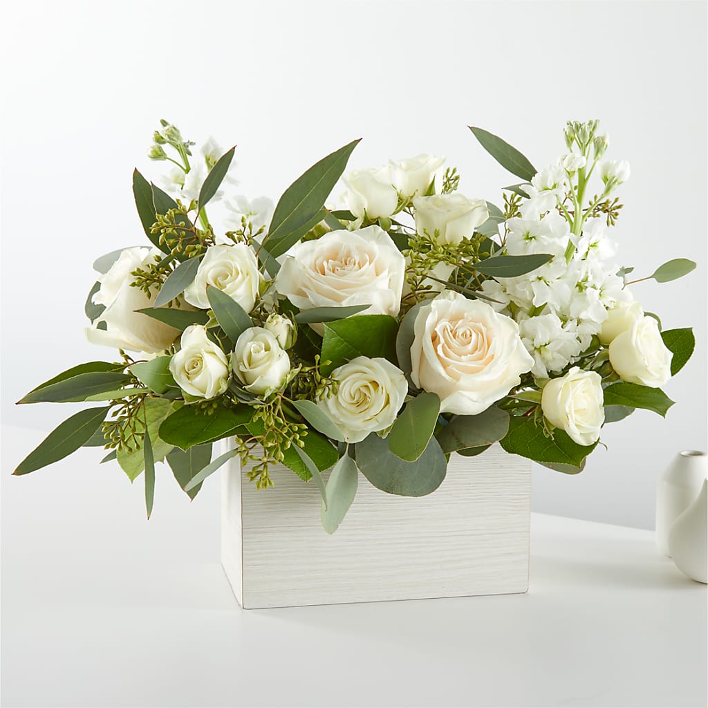 Fresh Linen Box Bouquet – CHARLIE'S FLOWERS & GOURMET BASKETS, Rahway NJ
