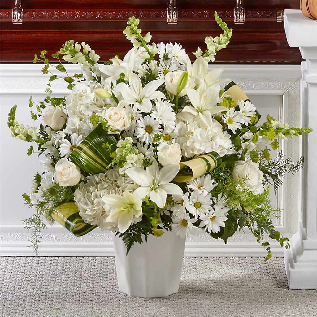 Thoughts of Tranquility Floor Basket – CHARLIE'S FLOWERS & GOURMET BASKETS, Rahway NJ