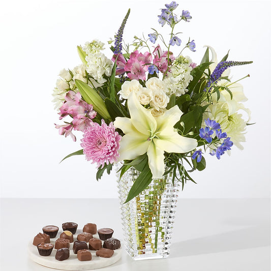 Winter Celebration Bouquet – CHARLIE'S FLOWERS & GOURMET BASKETS, Rahway NJ