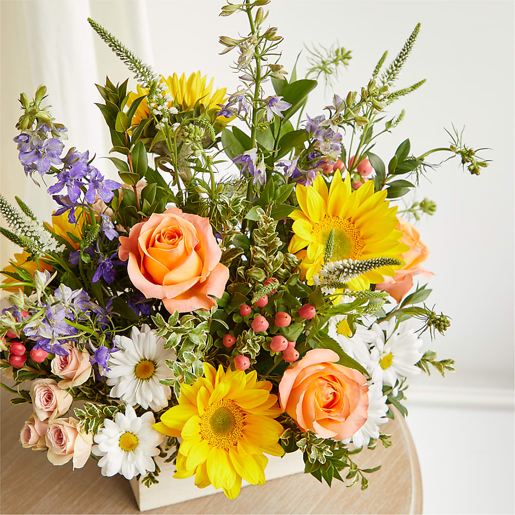 The Good Life Bouquet – CHARLIE'S FLOWERS & GOURMET BASKETS, Rahway NJ