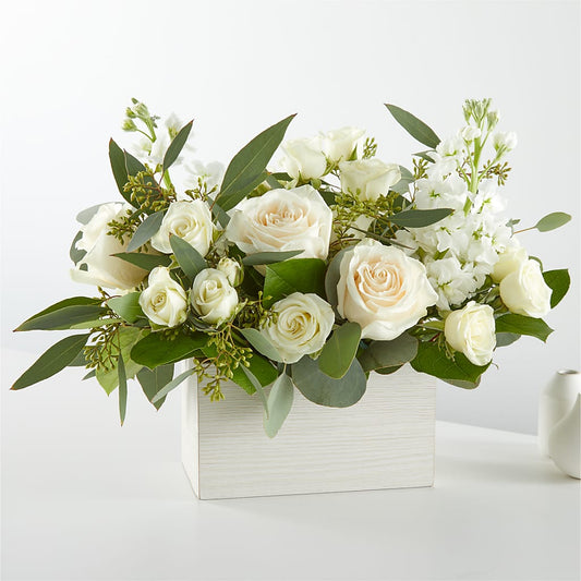 Fresh Linen Box Bouquet – CHARLIE'S FLOWERS & GOURMET BASKETS, Rahway NJ