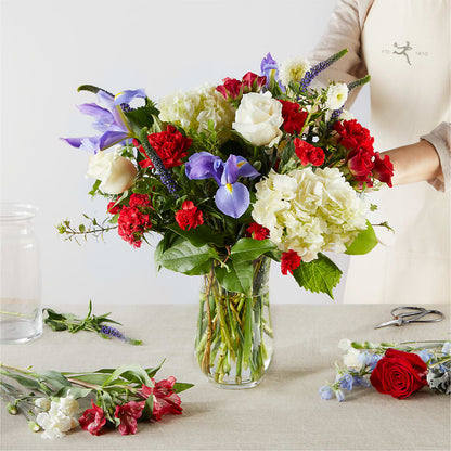 Star Spangled - A Florist Original – CHARLIE'S FLOWERS & GOURMET BASKETS, Rahway NJ