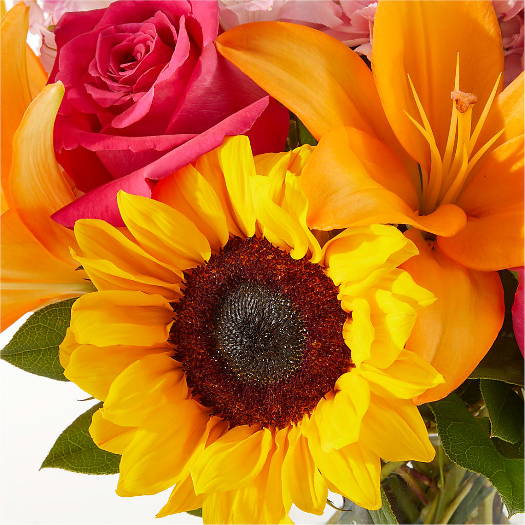 In Full Swing Bouquet – CHARLIE'S FLOWERS & GOURMET BASKETS, Rahway NJ