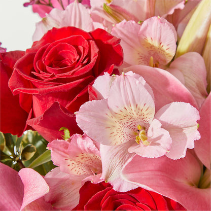Lucky in Love Bouquet – CHARLIE'S FLOWERS & GOURMET BASKETS, Rahway NJ