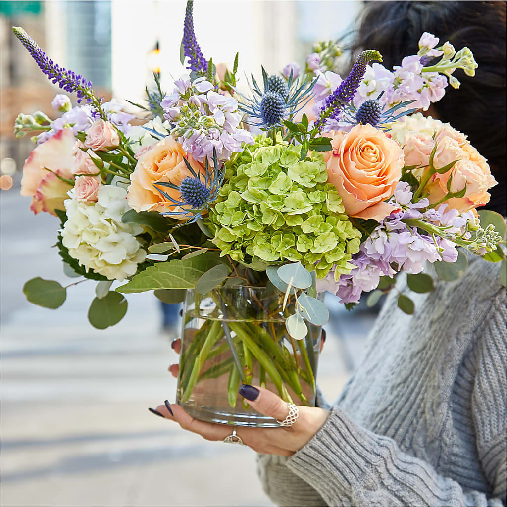 Porch Swing Bouquet – CHARLIE'S FLOWERS & GOURMET BASKETS, Rahway NJ